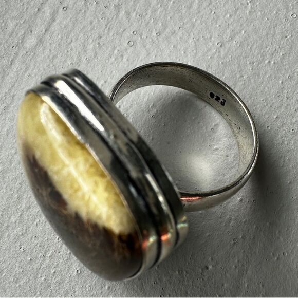 NEW Agate Square / Princess Ring 925 Silver Overlay Cream Brown Triangle Size 5 - Picture 11 of 13